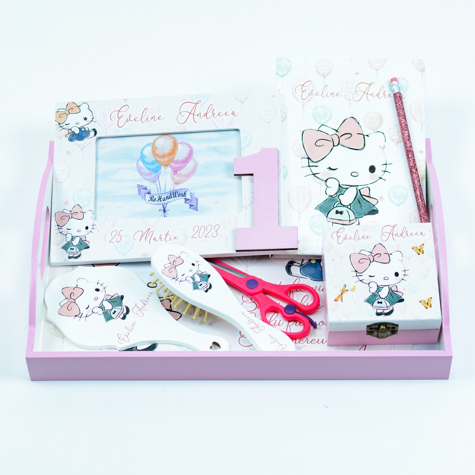 Set turta personalizat Hello Kitty 1- set tava pentru taiere mot - RoHandWork