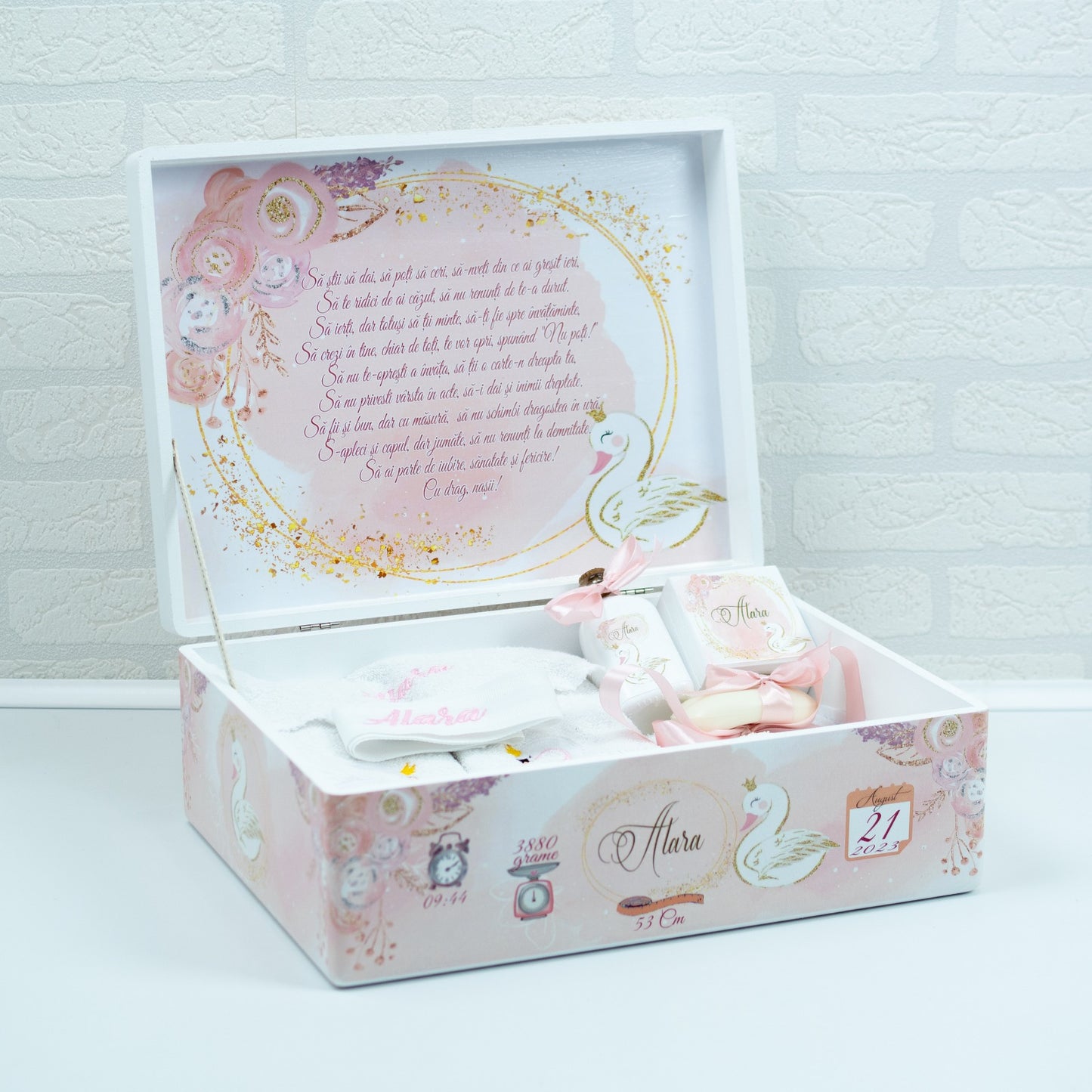 Set trusou botez Lebada Delicata - RoHandWork