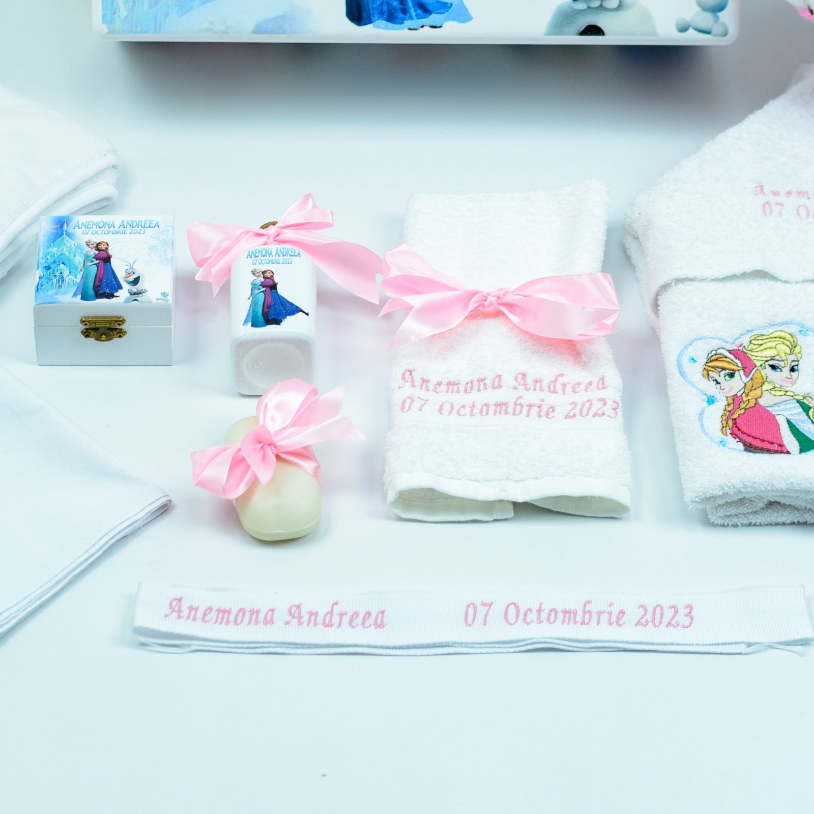 Set trusou botez Elsa si Ana - RoHandWork
