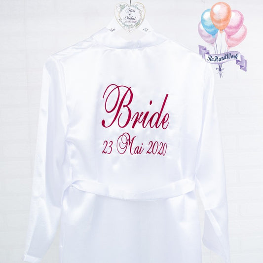 Halat din satin brodat cu Bride rosu