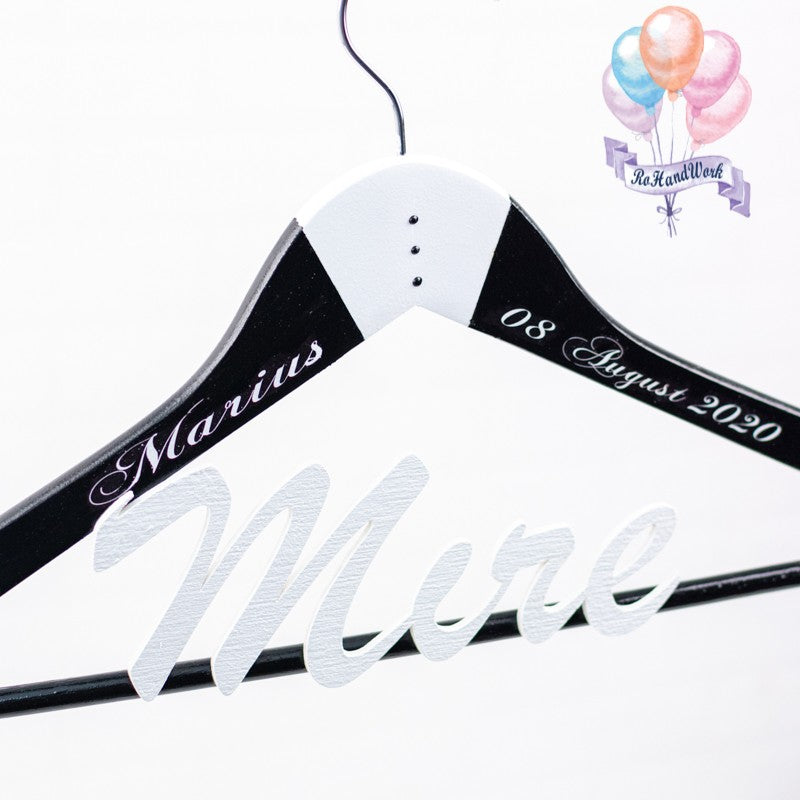 Umerase nunta pentru rochia de mireasă si costum mire 1 - RoHandWork