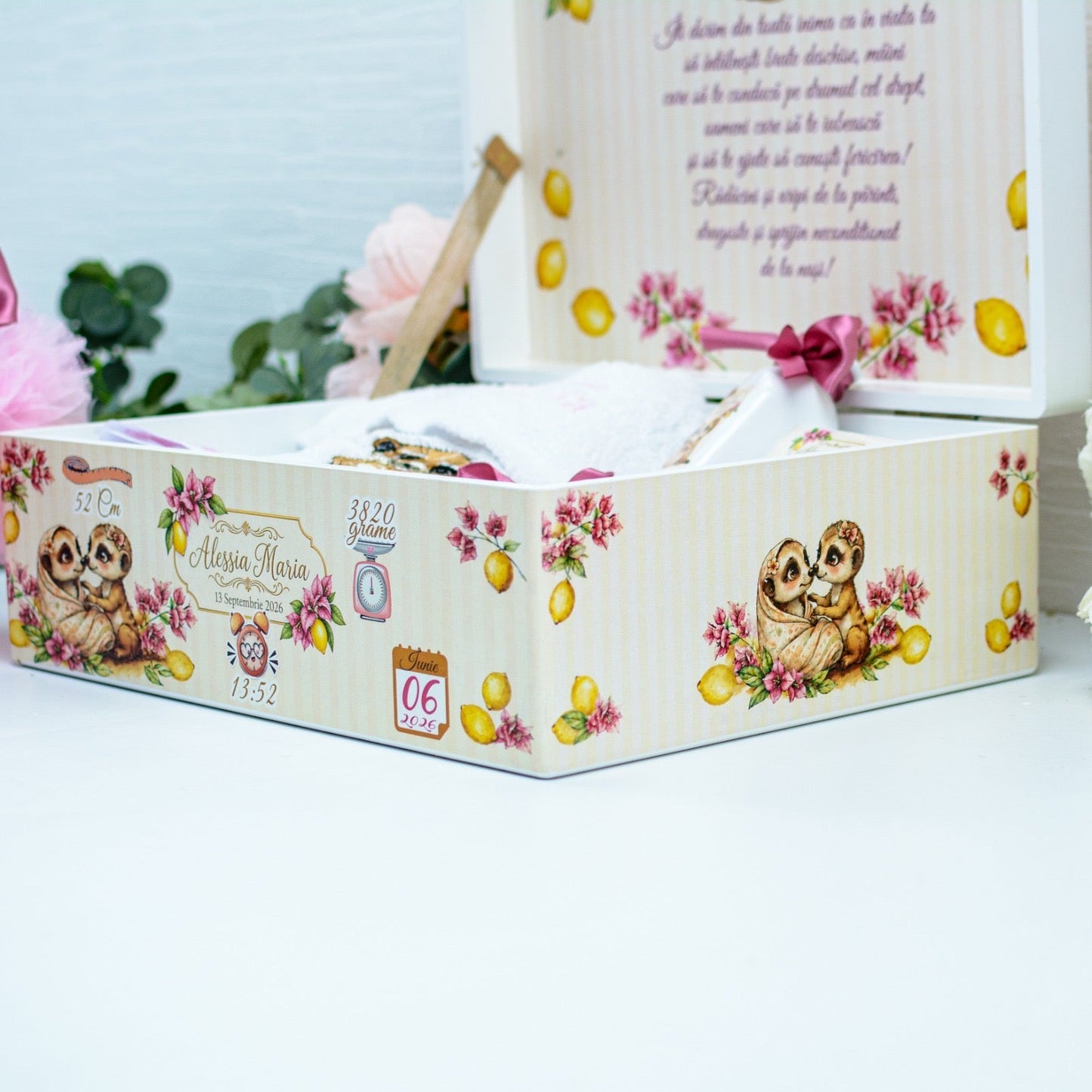 Trusou personalizat pentru botez -Lămâi și Suricate RoHandWork
