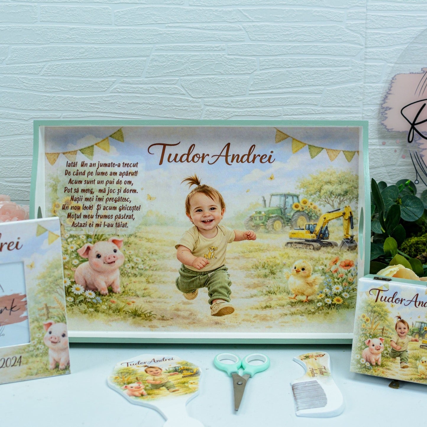 Set tavita moț Băiețel la fermă  -set tava pentru taiere mot (Copy) RoHandWork