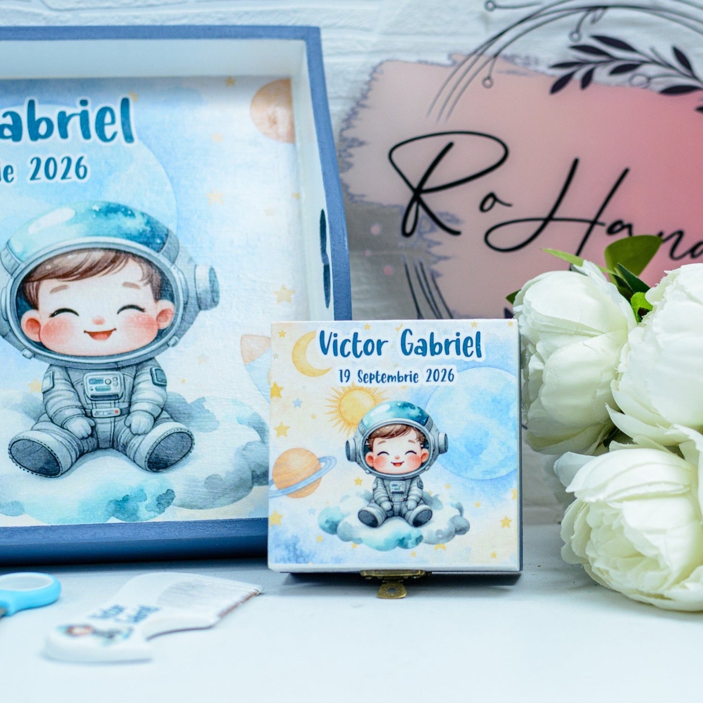Set Moț Personalizat Astronaut  – Tavă pentru Tăierea Moțului Băiețel RoHandWork