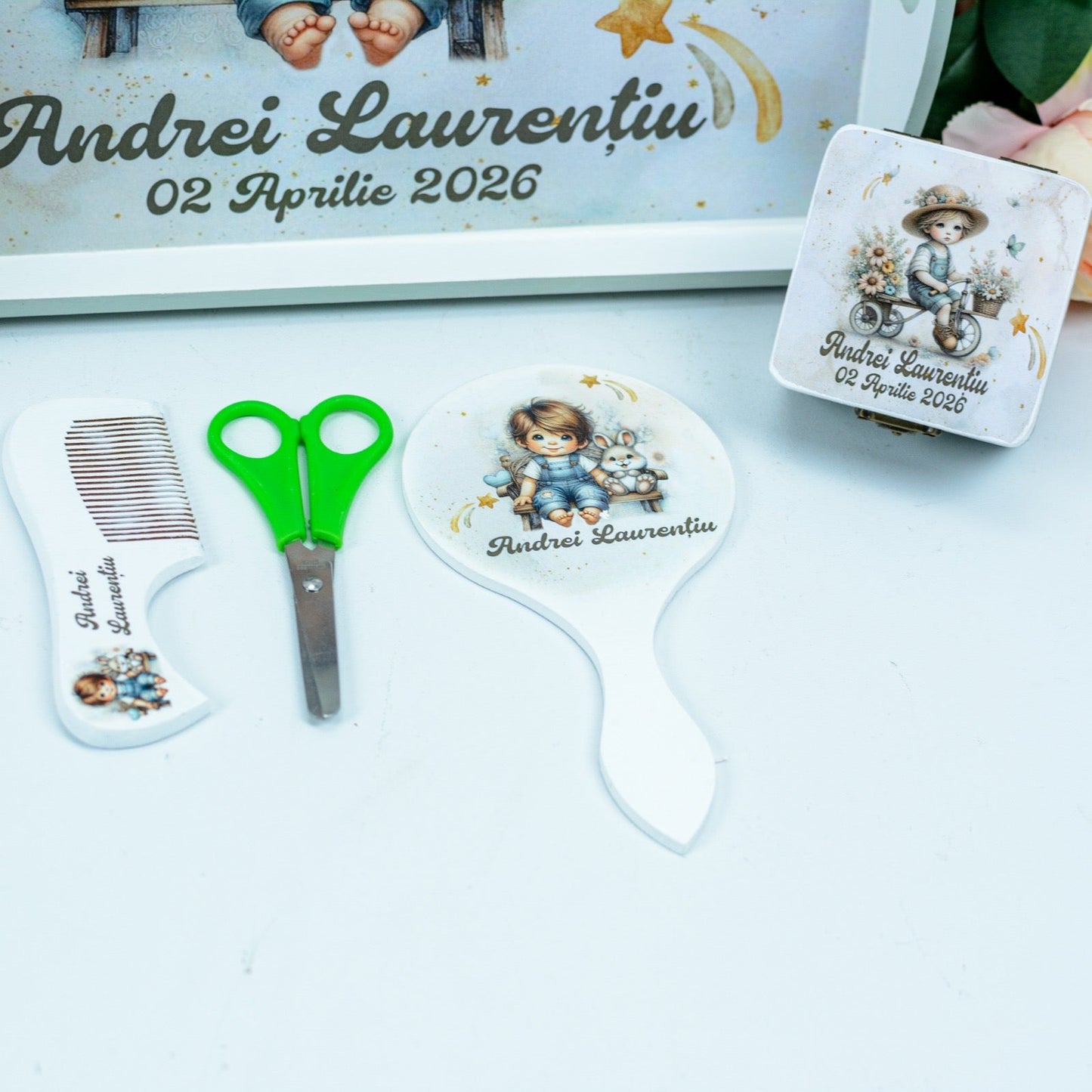 Set mot băiețel simpatic     - set tava taiere mot personalizat RoHandWork