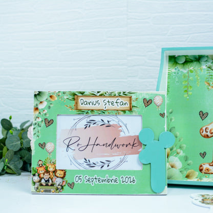 Set Moț Personalizat animăluțe în mașină jungle  – Tavă pentru Tăierea Moțului Băiețel RoHandWork