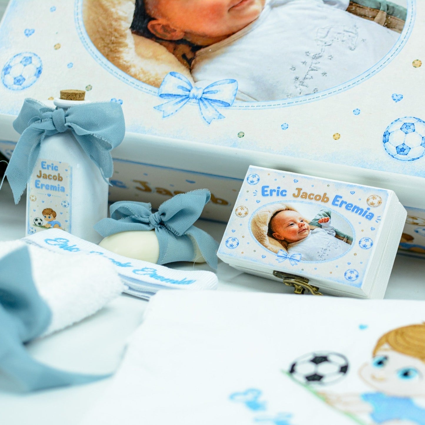 Trusou personalizat pentru botez -bebe Fotbalist RoHandWork