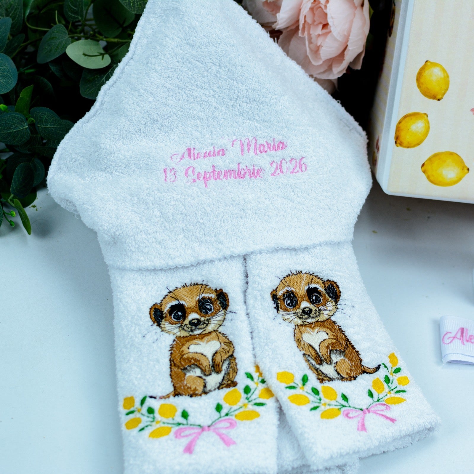 Trusou personalizat pentru botez -Lămâi și Suricate RoHandWork