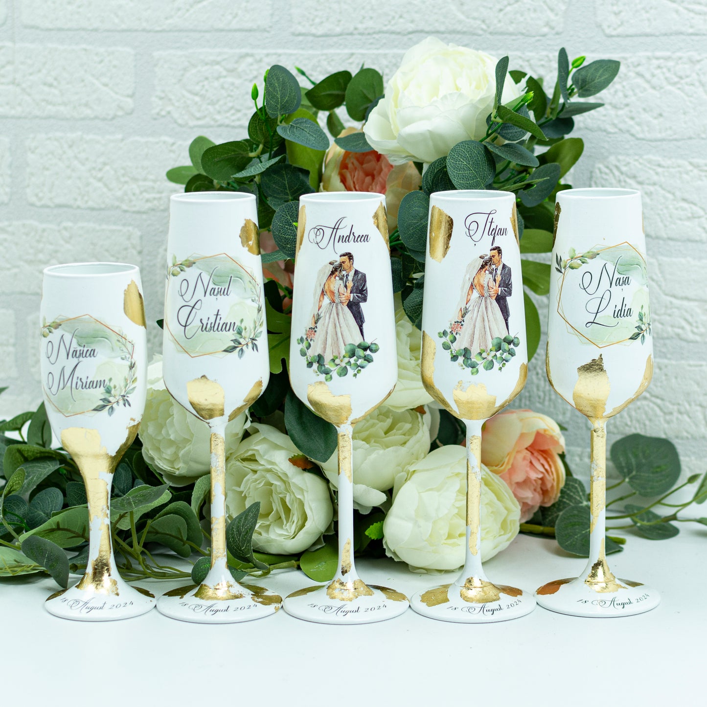 Set of glasses with Green Gold Leaf