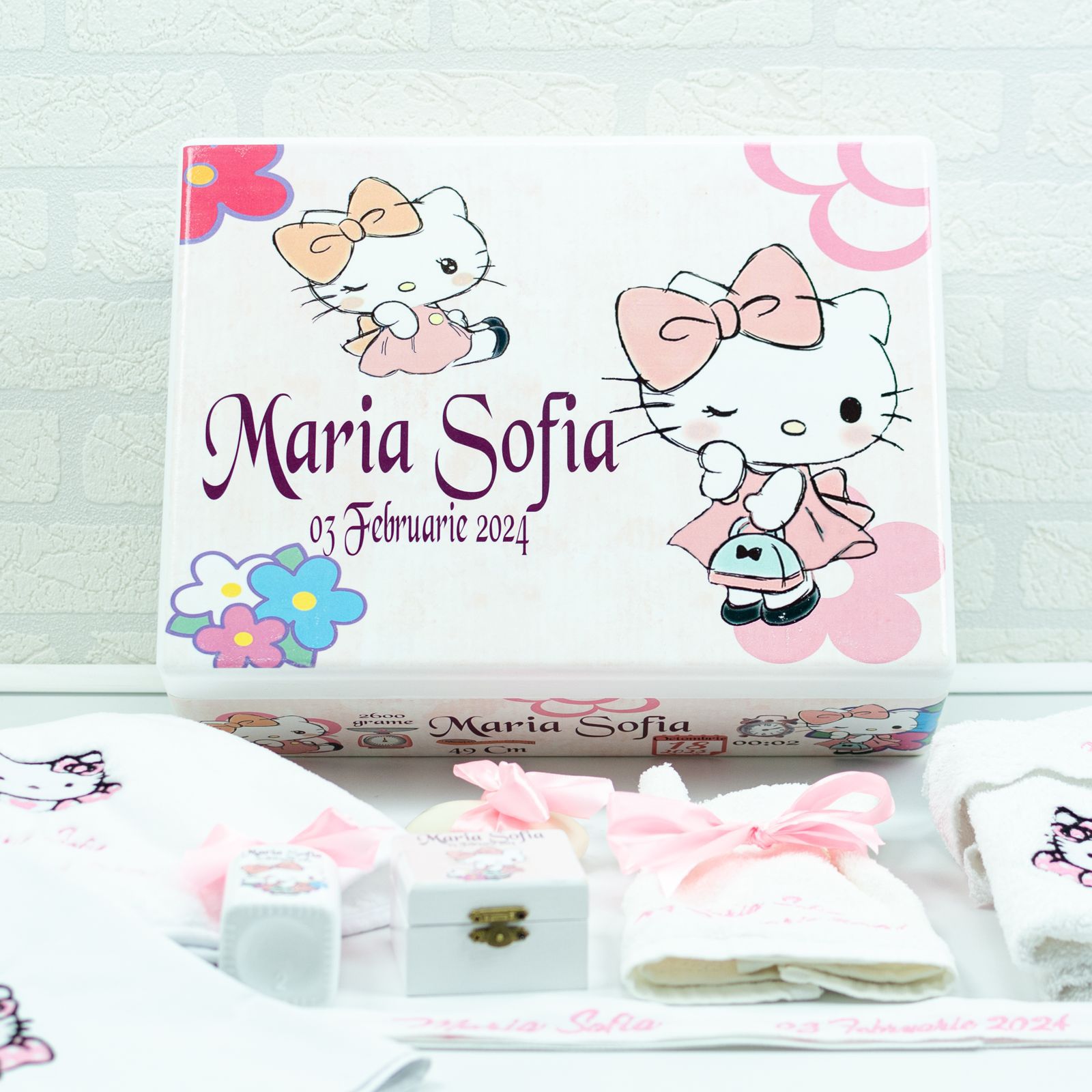 Set trusou botez Hello Kitty 1 RoHandWork