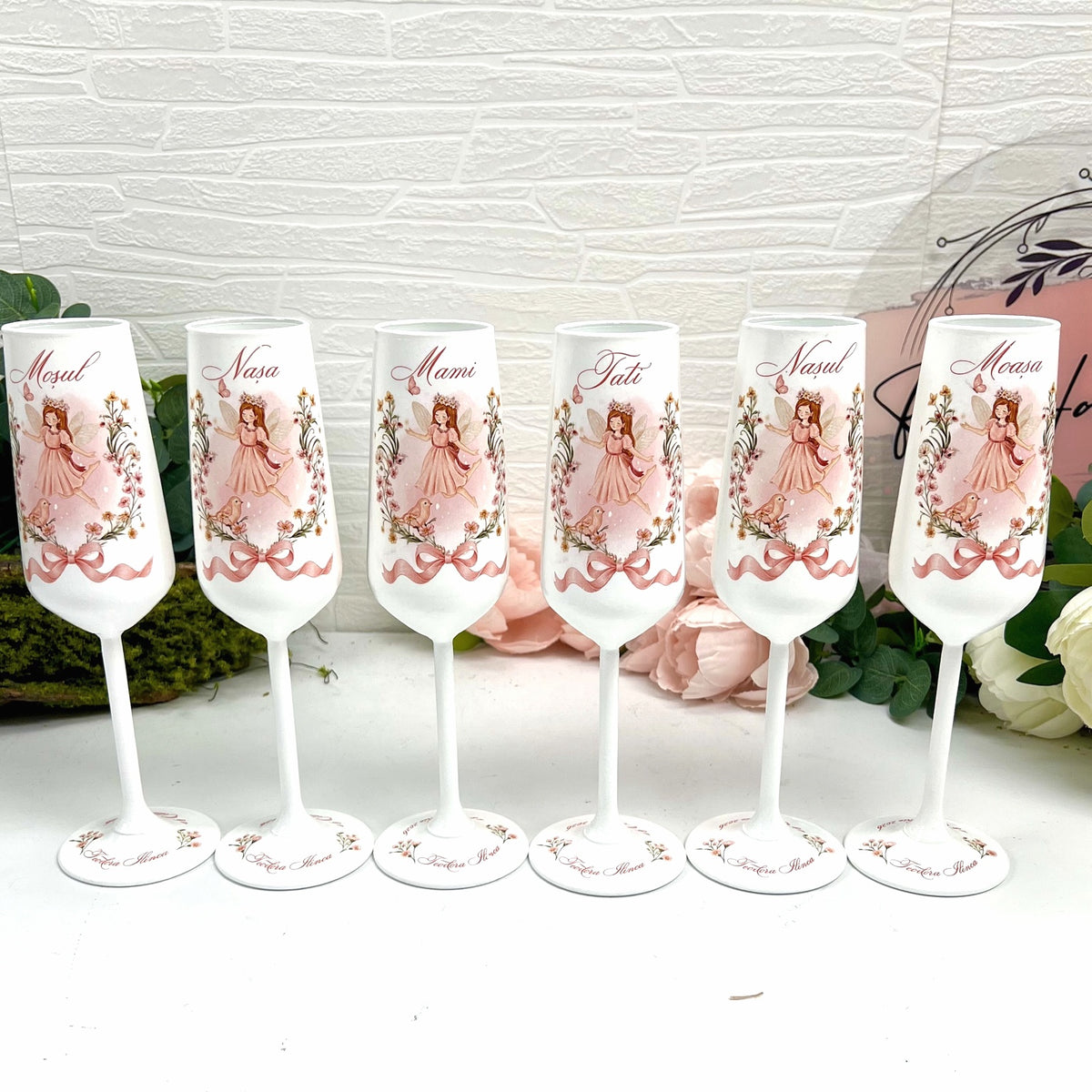Pahare personalizate botez Zână cu flori roz RoHandWork