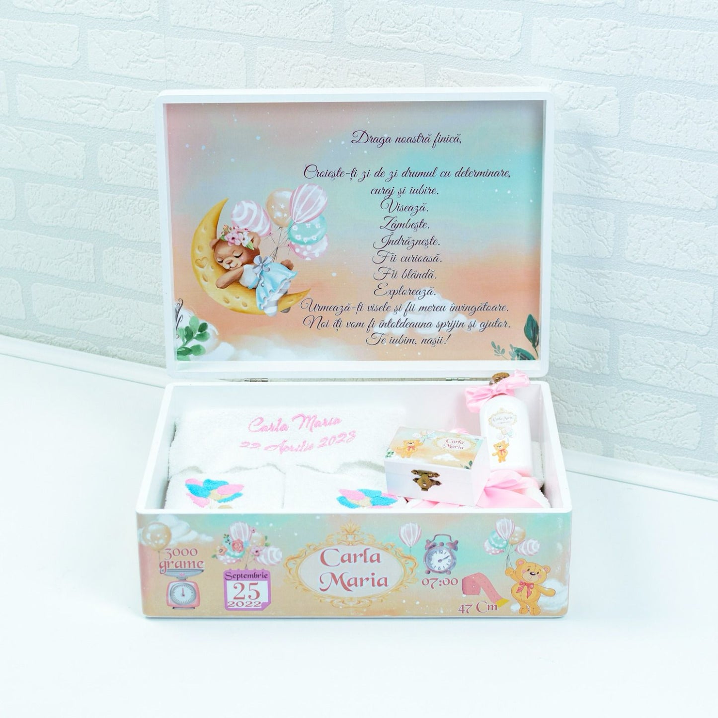 Delicate Ursulet baby girl christening kit set