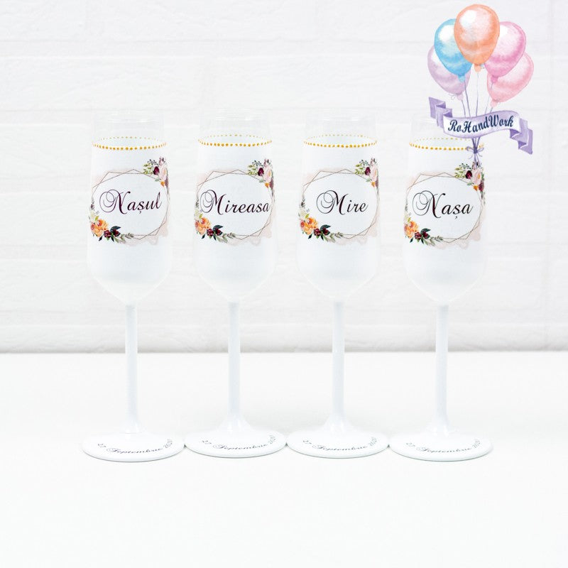 Pahare elegante de nuntă, cu design minimalist floral, perfecte pentru miri.